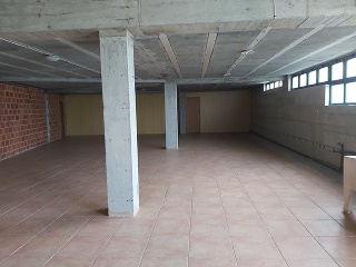 Locales en C/ Andrés Pérez Soto 46