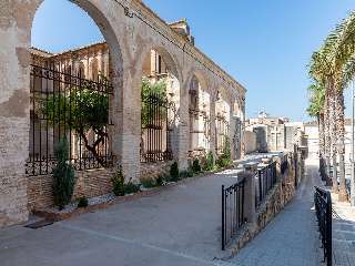 Local en Llombai - Valencia - 92