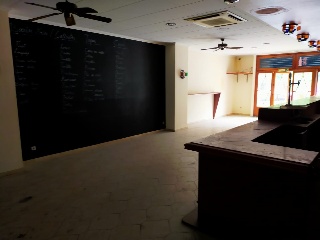 Locales en C/ Castell D´Aro 29