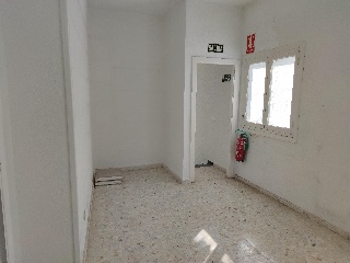Local en Virgen del Rosario 33