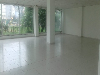 95825-0001 27