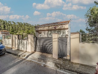 Chalet aislado en C/ Priorat 68
