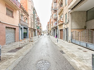 Local en C/ Pompeu Fabra  34