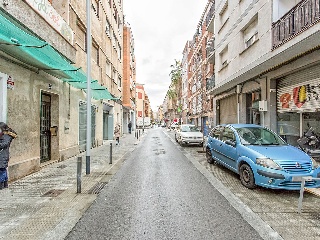 Local en C/ Pompeu Fabra  36