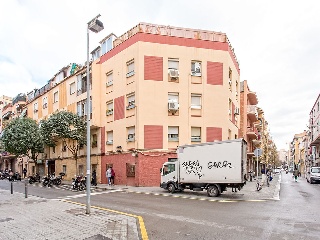 Local en C/ Pompeu Fabra  44