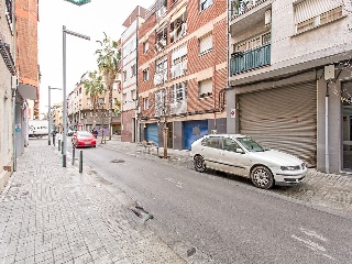 Local en C/ Pompeu Fabra  52