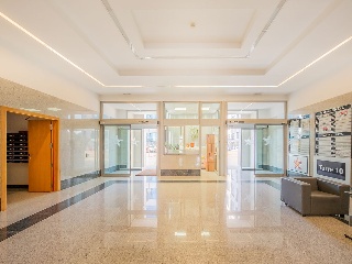 34599-0001 38