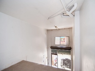 Local en C/ Sant Jordi - Mollet del Vallès 32