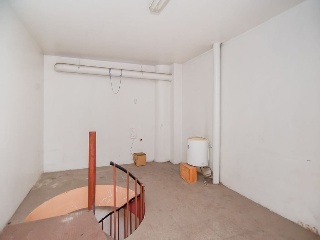 Local en C/ Sant Jordi - Mollet del Vallès 34