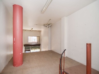 Local en C/ Sant Jordi - Mollet del Vallès 36