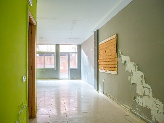 Local en Av. Pau Casals 44