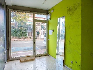 Local en Av. Pau Casals 45