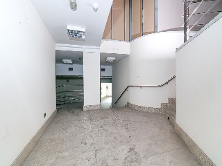Locales en C/ Eduardo Iglesias, Vigo (Pontevedra) 100