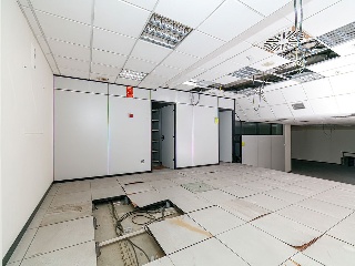 Locales en C/ Eduardo Iglesias, Vigo (Pontevedra) 112