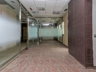 Local comercial en C/ Mossen Jacint Verdagues 44