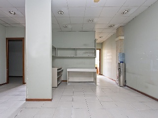 Local en C/ Pompeu Fabra 77