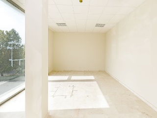 Oficinas en Urbanización Parque de Guadarranque 42