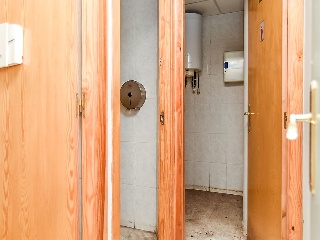 Local comercial en Av Catalunya 62