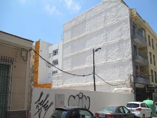 Solar en C/ Pedro Lorca 13