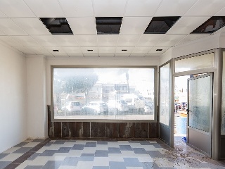 Locales en Av Las Gaviotas 66