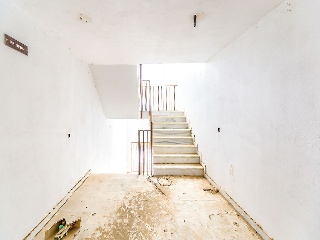 En Construcción C/ Dolores Ibárruri   84