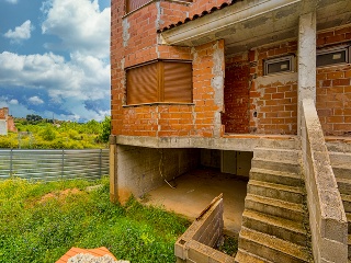 Adosados en construcción en C/ Mariola 57