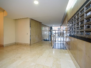 Oficina en C/ Melquiades Alvarez  42