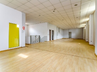 Local en Oviedo 49
