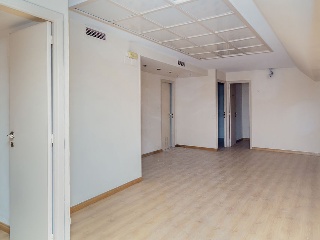 Local en C/ Coso Alto - Huesca - 10