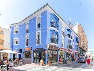 Vivienda en Avenida Trujillo 42