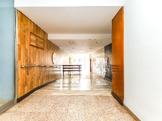 Local en Av Prat de la Riba  33