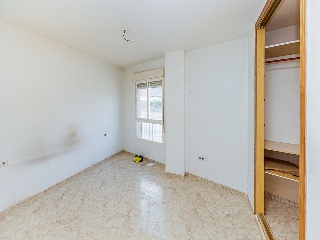 Piso con garaje en la Gangosa 58
