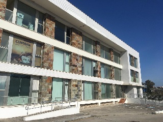 Conjunto de oficinas y plazas de garaje en Av Las Golondrinas 3