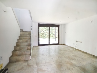 Chalet independiente en C/ Gurimendi - Eguès, Navarra - 56