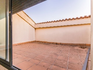 Promoción de viviendas con garajes y trasteros en Bell-lloc d´Urgell 58