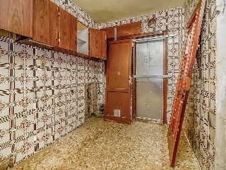 Piso en C/ Saavedra Fajardo 34