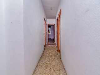 Piso en C/ Saavedra Fajardo 47