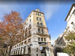 Edificio en C/ Perellada 10