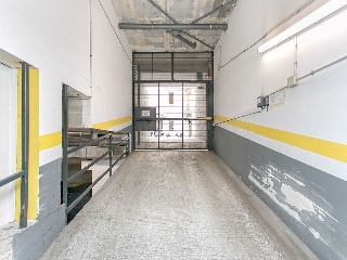 Piso y Garajes en C/ Saragossa, Barcelona 53