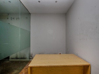 Local en C/ Paris  27