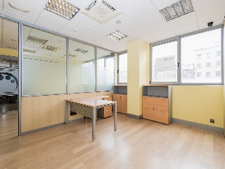 Oficinas en C/ Gordoniz 67