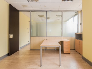 Oficinas en C/ Gordoniz 68
