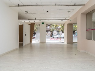 Local en Av Alvaro López Nuñez, León 98