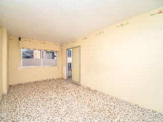 Vivienda en C/ Hernán Cortés 112