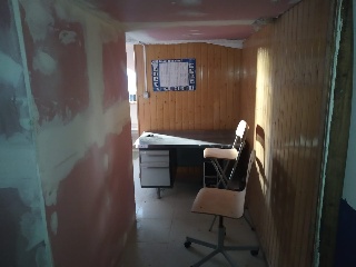 Local y oficina en Av Pardo, Navia  23