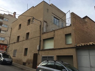 Edificio en Navàs 26