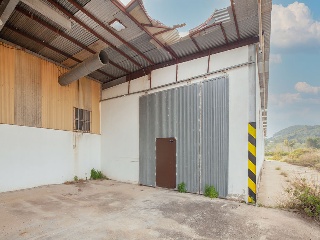 Nave industrial situada en Xàtiva - Valencia 39
