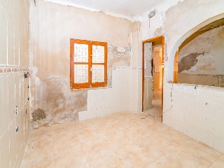 Casa adosada en C/ Esteban Tomás 61