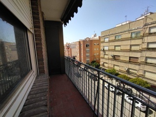 Piso en Avda. Gran Vía Juan Carlos I 41