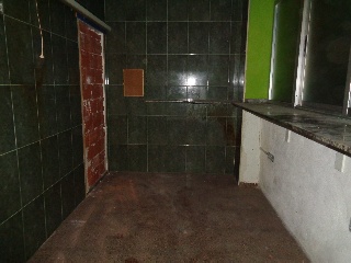 Local y garajes en Av Alfonso XIII 30